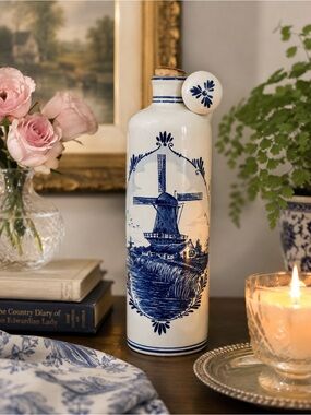Vintage 1979 Bols Delft Blue Holland Windmill Genever Bottle w Stopper Decanter